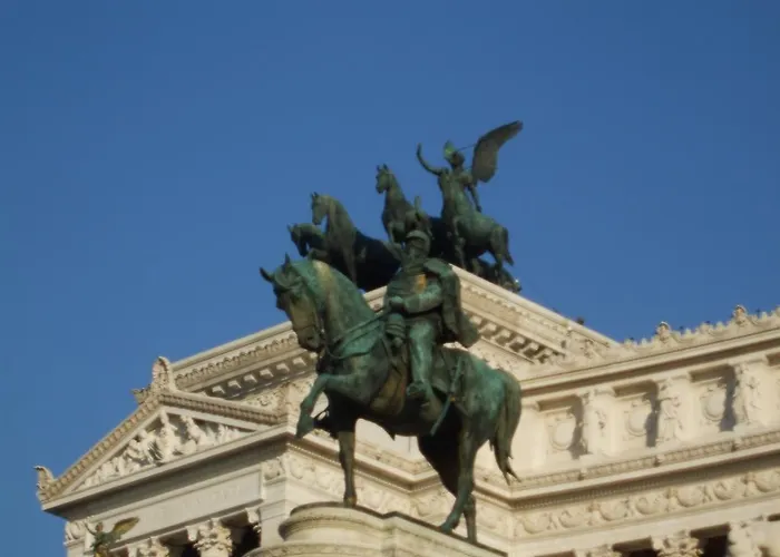2 Be Colosseo روما