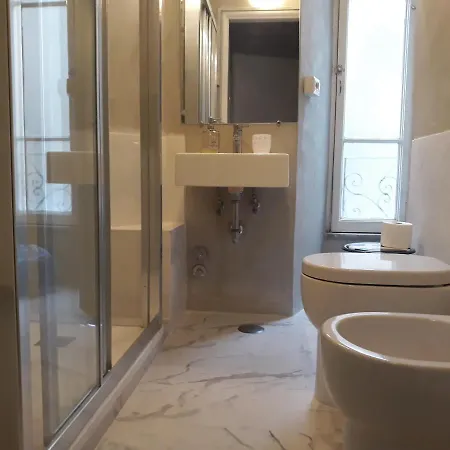 2 Be Colosseo Nocleg ze śniadaniem 3*